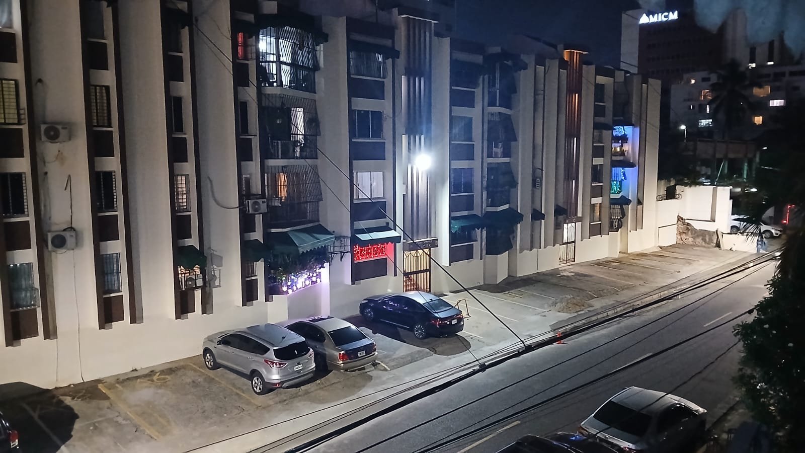 Ministerio de Energía y Minas Anuncia Restablecimiento de un 33% de la Generación Eléctrica Tras «Blackout» Nacional